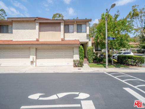 845  Whitewater  68  Drive, Fullerton, CA