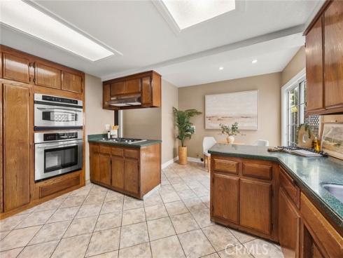 229 W Brookdale Place, Fullerton, CA
