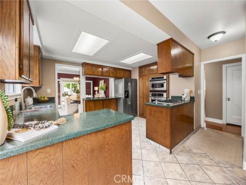 229 W Brookdale Place, Fullerton, CA