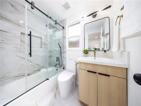 329 W Whiting Avenue, Fullerton, CA