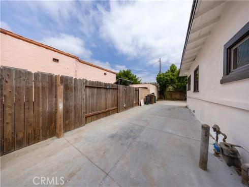 329 W Whiting Avenue, Fullerton, CA