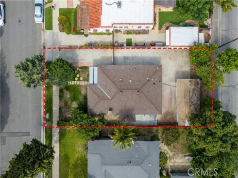 329 W Whiting Avenue, Fullerton, CA