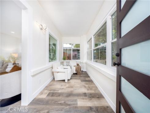 329 W Whiting Avenue, Fullerton, CA