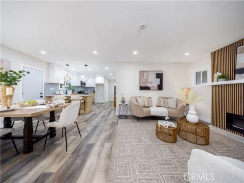 329 W Whiting Avenue, Fullerton, CA
