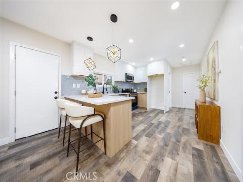329 W Whiting Avenue, Fullerton, CA