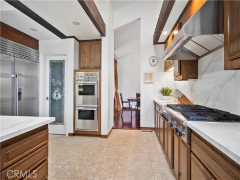 1001 W Las Palmas , Fullerton, CA