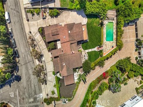 1001 W Las Palmas , Fullerton, CA