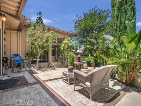 1001 W Las Palmas , Fullerton, CA