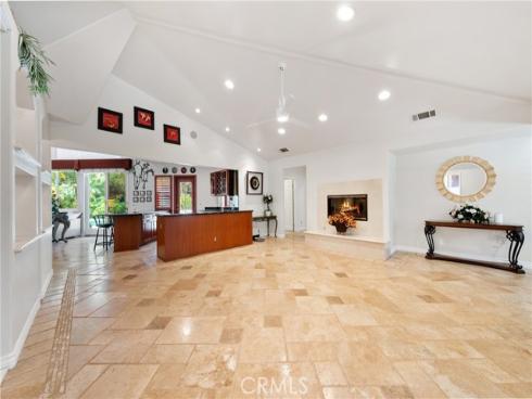 200 W Hermosa Drive, Fullerton, CA
