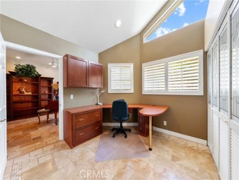 200 W Hermosa Drive, Fullerton, CA