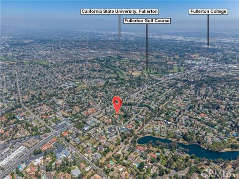200 W Hermosa Drive, Fullerton, CA