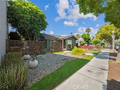 422 W Amerige   Avenue, Fullerton, CA