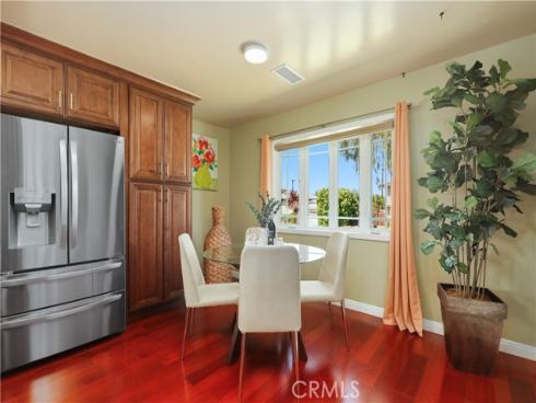 2524  Hartford   Avenue, Fullerton, CA