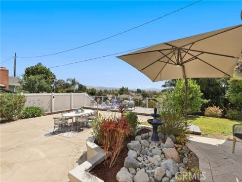 2524  Hartford   Avenue, Fullerton, CA