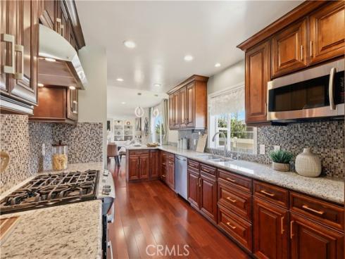 2524  Hartford   Avenue, Fullerton, CA