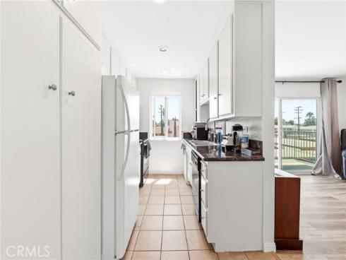 400 N Acacia  c 39 , Fullerton, CA