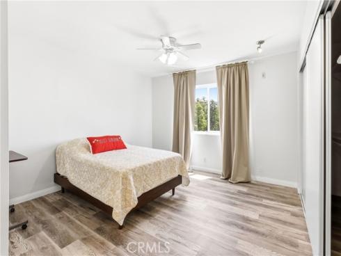 400 N Acacia  c 39 , Fullerton, CA