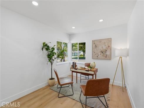 1500 W Elm , Fullerton, CA
