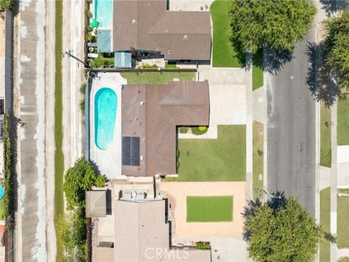4224 W Ash   Avenue, Fullerton, CA