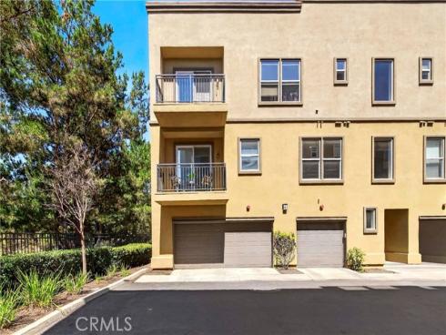 1105  Armstrong   Drive, Fullerton, CA