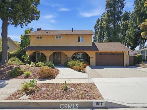 1517 Moonbeam Place, Fullerton, CA