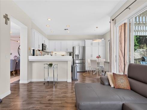 1355 Canterbury , Fullerton, CA
