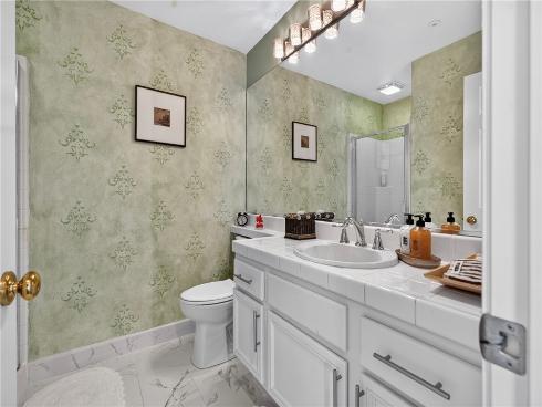 1355 Canterbury , Fullerton, CA