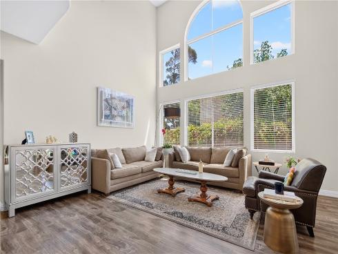 1355 Canterbury , Fullerton, CA
