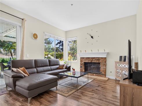1355 Canterbury , Fullerton, CA