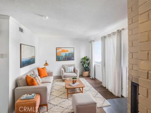 1310 N Placentia , Fullerton, CA