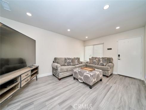 2346 Coventry Cir., #18 , Fullerton, CA