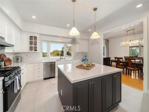 1320 N Raymond , Fullerton, CA