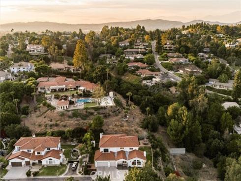 1320 N Raymond , Fullerton, CA