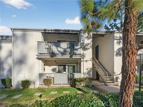 1627 Brea Boulevard