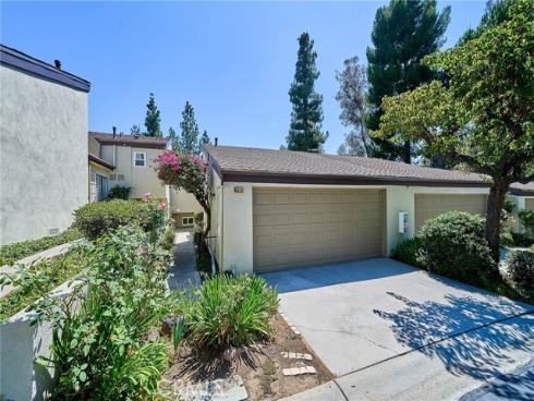 2809 Park Vista Court, Fullerton, CA