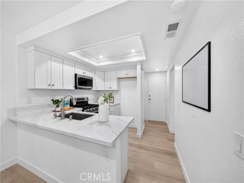 2303 W Millstream 104 Drive, Fullerton, CA