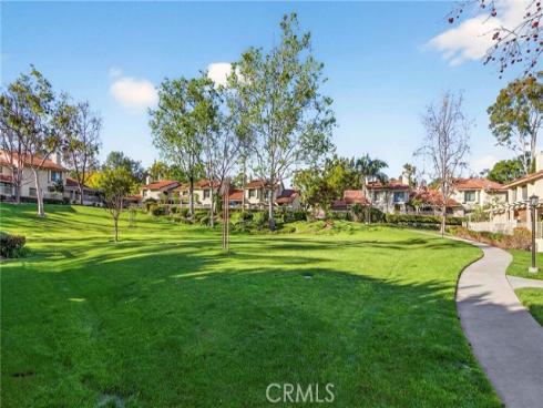 2303 W Millstream 104 Drive, Fullerton, CA