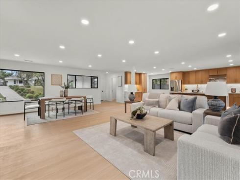 2000 Redondo , Fullerton, CA