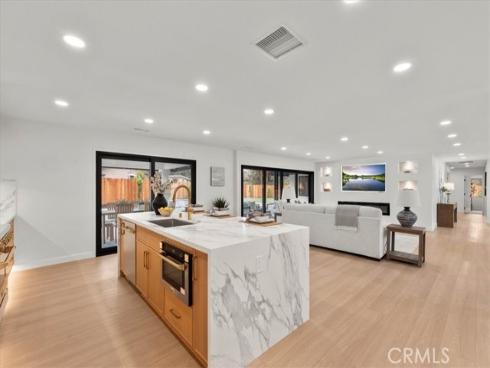 2000 Redondo , Fullerton, CA