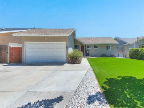 1342 W Southgate  , Fullerton, CA