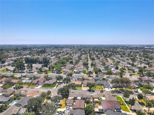 1342 W Southgate  , Fullerton, CA