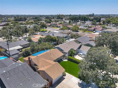1342 W Southgate  , Fullerton, CA