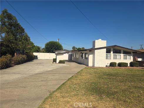 1001 S Gilbert  , Fullerton, CA