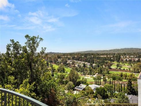 2061  Skyline   Drive, Fullerton, CA