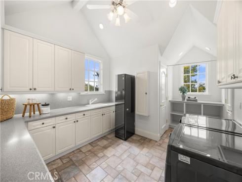 2061  Skyline   Drive, Fullerton, CA