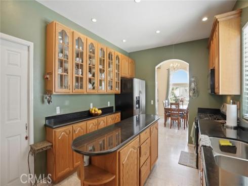 2525 W Olive   Avenue, Fullerton, CA