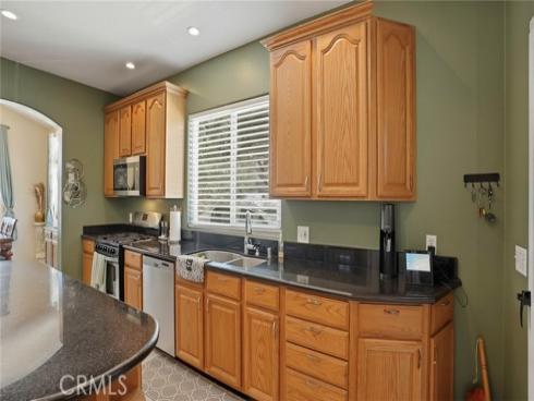2525 W Olive   Avenue, Fullerton, CA