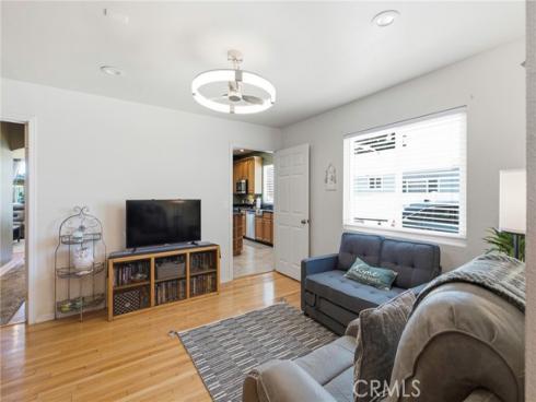 2525 W Olive   Avenue, Fullerton, CA