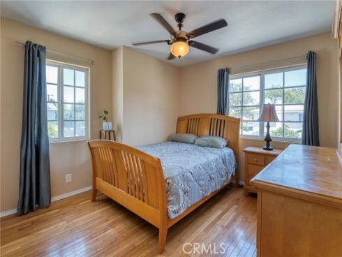 2525 W Olive   Avenue, Fullerton, CA