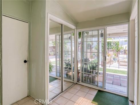 2525 W Olive   Avenue, Fullerton, CA